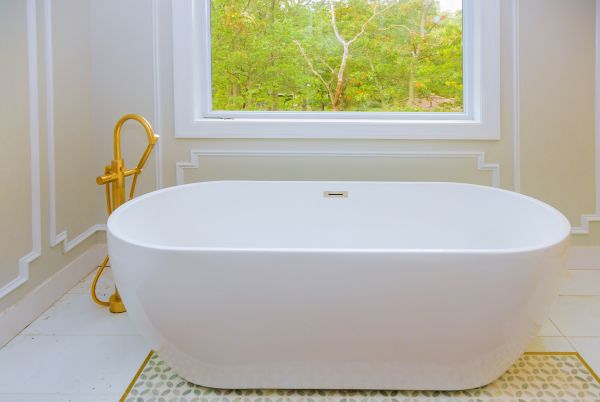 Cost of Bathroom Window Installation in Costa Mesa